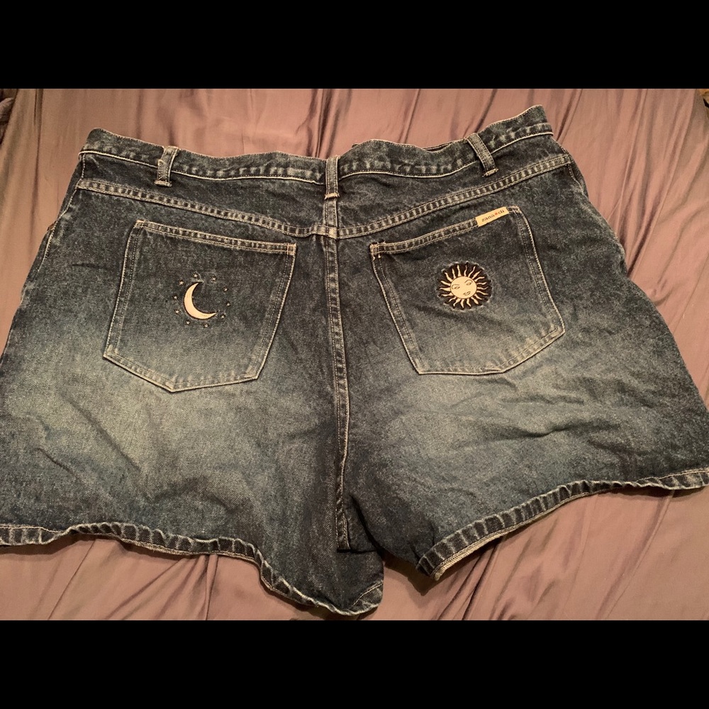 Denim shorts Zana Di size 22